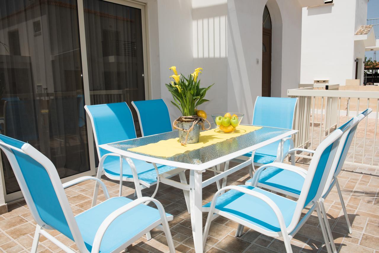 Green Bay Villas Aya Napa Dış mekan fotoğraf